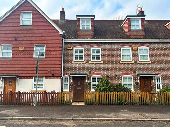 3 Bedroom Terraced House For Sale In Dorking Road, Chilworth, Guildford, Surrey, GU4