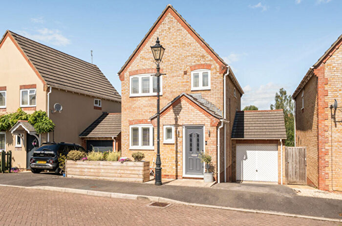 3 Bedroom Detached House For Sale In Athelney Way, Yeovil, Somerset, BA21
