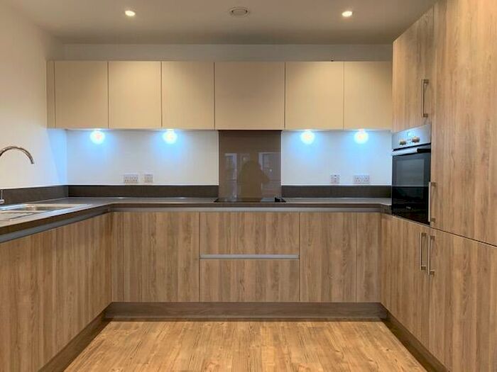 2 Bedroom Flat To Rent In Anson Place, John Thornycroft Road, SO19