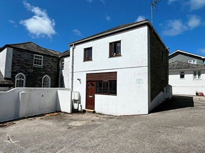 1 Bedroom Flat To Rent In Higher Lux Street, Liskeard, PL14