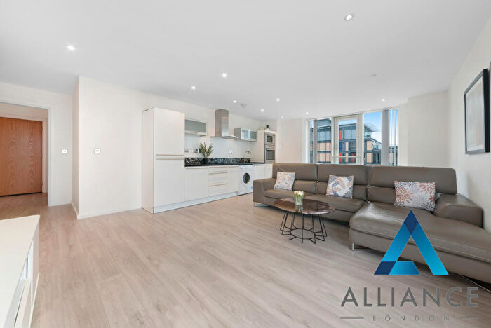 2 Bedroom Flat To Rent In Ability Place, Millharbour, London, E14