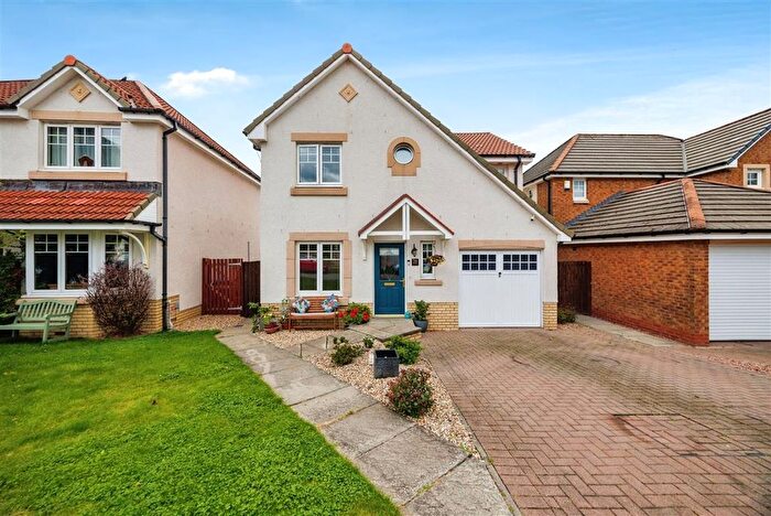 4 Bedroom Detached House For Sale In Willow Grove, Menstrie, FK11