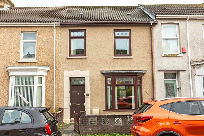 3 Bedroom Terraced House For Sale In Coldstream Street, Llanelli, SA15