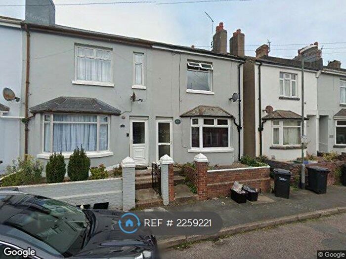 5 Bedroom Semi-Detached House To Rent In Langs Road, Paignton, TQ3