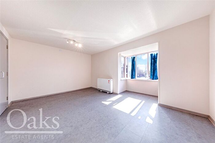 Studio To Rent In Redgrave Close, Croydon, CR0