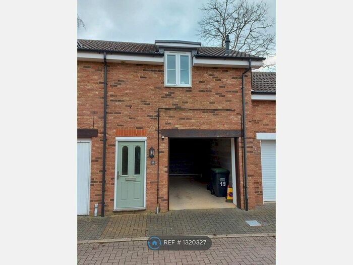 1 Bedroom Flat To Rent In Princess Close, Flitwick MK45