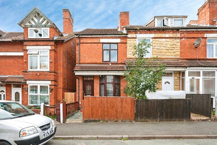 3 Bedroom Terraced House For Sale In Lodge Road, Redditch, Worcestershire, B98