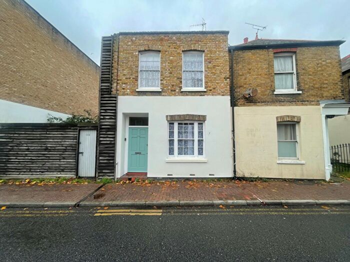 2 Bedroom House To Rent In King Street, Ramsgate, CT11