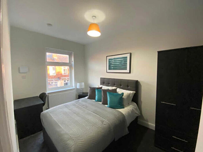 4 Bedroom House To Rent In Fitzwarren Street, Salford, M6