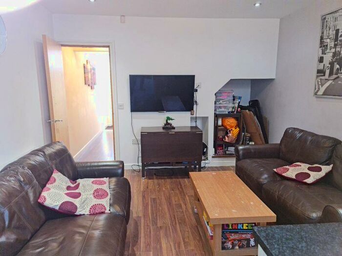 7 Bedroom Terraced House To Rent In Exeter Road, Selly Oak Birmingham, B29