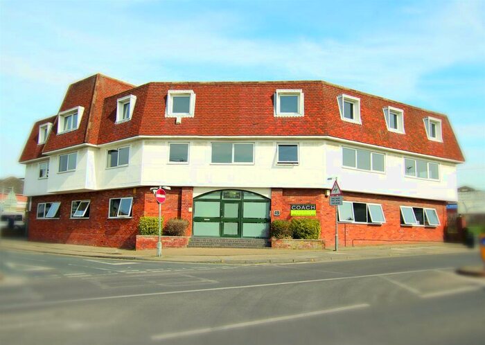 2 Bedroom Flat To Rent In The Coach House, East Street, Colchester, CO1