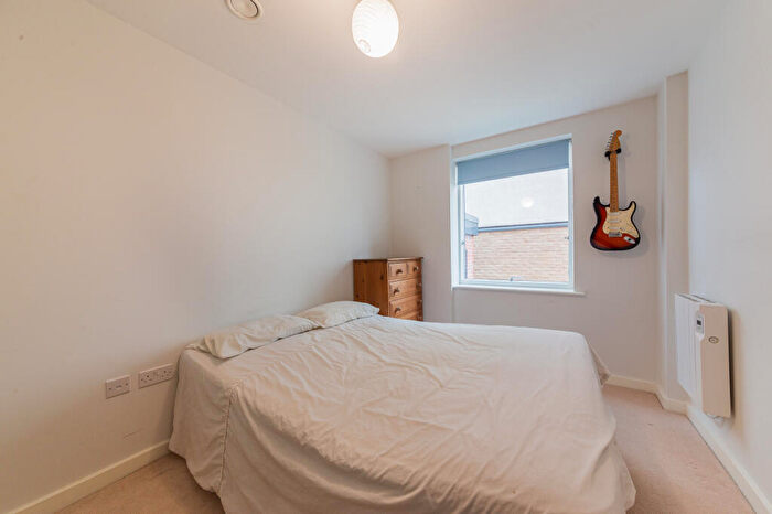 2 Bedroom Apartment To Rent In Westminster Mansions, GU15