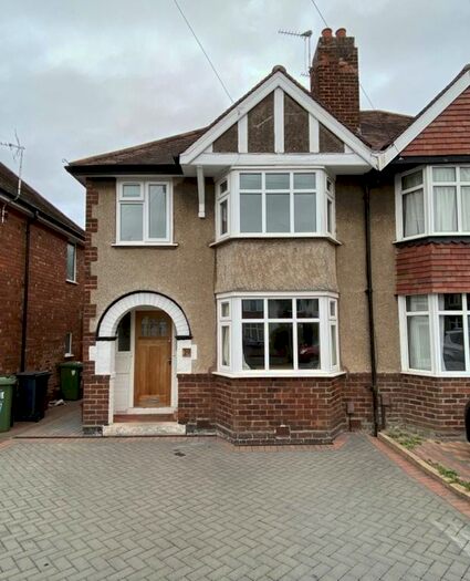 3 Bedroom Semi-Detached House To Rent In Northway, Leamington Spa, Warks, CV31