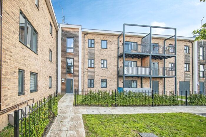 2 Bedroom Apartment For Sale In Barcro Square, Colchester, CO1