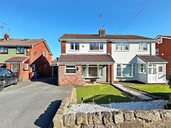 3 Bedroom Semi Detached House For Sale In Bransdale Avenue, Royton, OL2