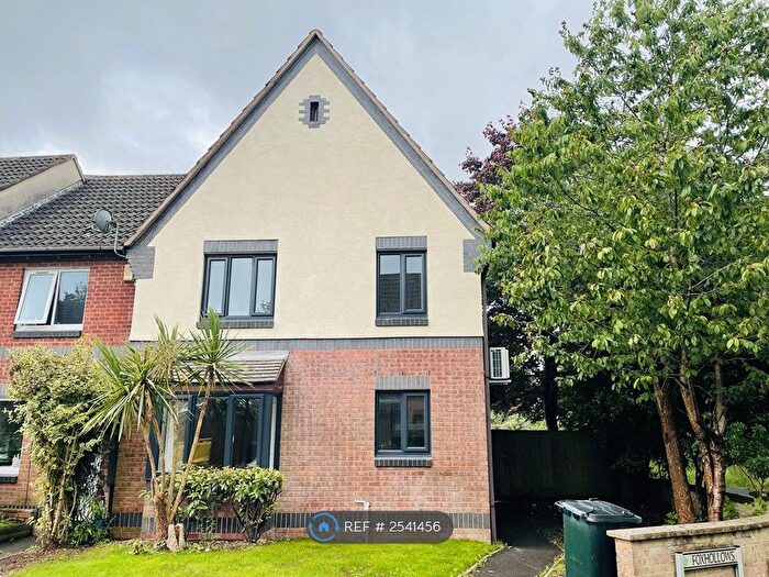 2 Bedroom End Of Terrace House To Rent In Foxhollows, Newton Abbot, TQ12