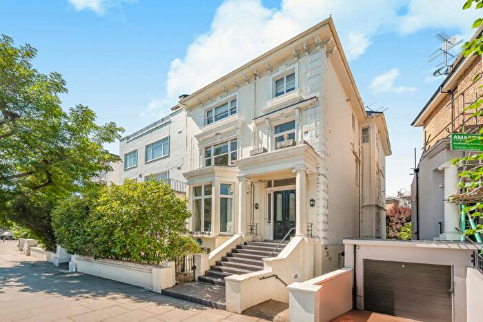 2 Bedroom Flat For Sale In Buckland Crescent, Belsize Park, NW3