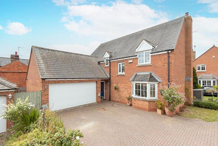 4 Bedroom Detached House For Sale In Wheelwright Close, North Kilworth, Lutterworth, LE17
