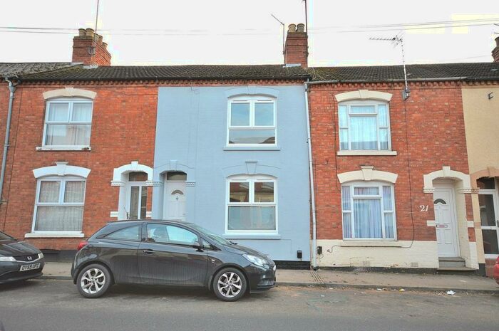 3 Bedroom Terraced House To Rent In Byron Street, Northampton, NN2