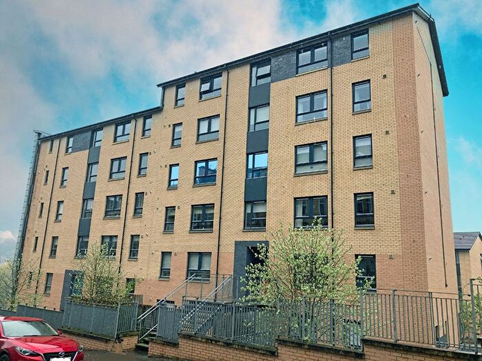 2 Bedroom Flat To Rent In Oban Drive, Maryhill, Glasgow, G20