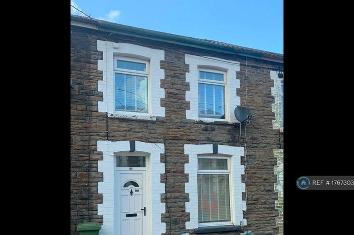 2 Bedroom Terraced House To Rent In Danygraig Street, Pontypridd, CF37