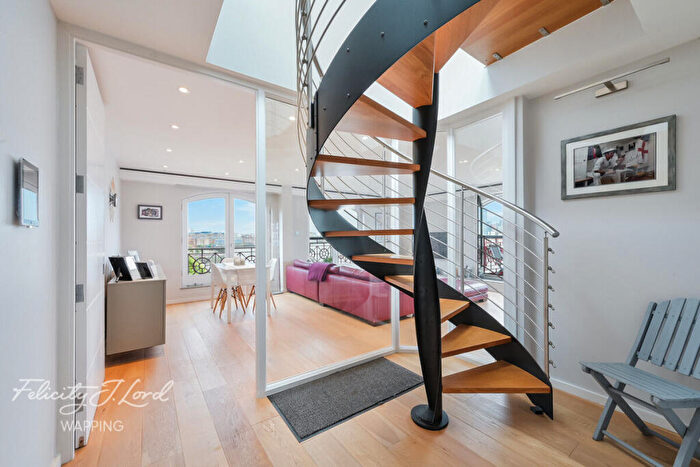 2 Bedroom Apartment For Sale In Trafalgar Court, Wapping Wall, London, E1W