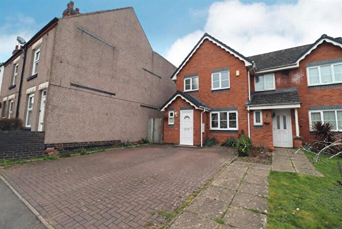 3 Bedroom End Of Terrace House To Rent In Westbury Road, Nuneaton, CV10