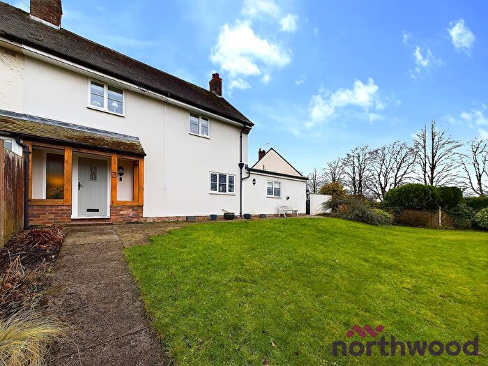 4 Bedroom Semi-Detached House For Sale In Hungerford Place, Barthomley, Crewe, CW2