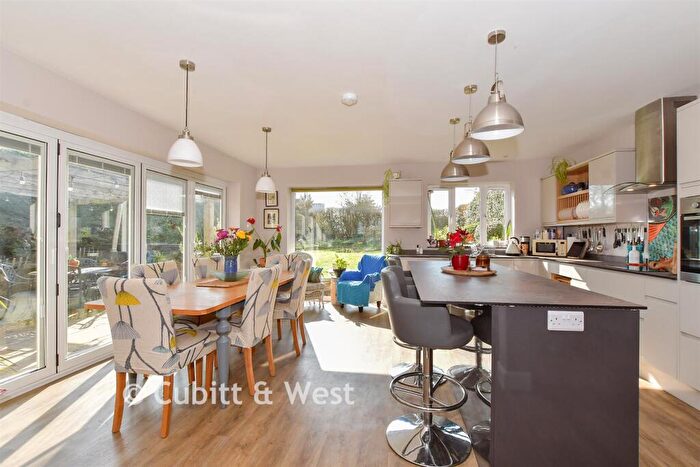 4 Bedroom Semi-Detached House For Sale In Council Cottages, Petworth, West Sussex, GU28