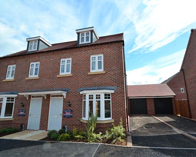 3 Bedroom House To Rent In Lace Avenue, Loughborough, LE11