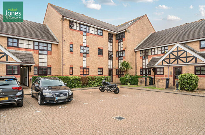 2 Bedroom Flat To Rent In King Charles Place, Emerald Quay, Shoreham-By-Sea, West Sussex, BN43