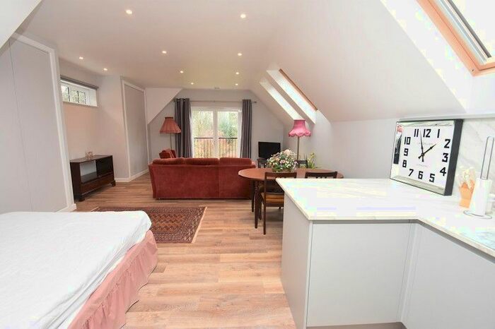 1 Bedroom Studio To Rent In Downs Road, Epsom, Surrey., KT18