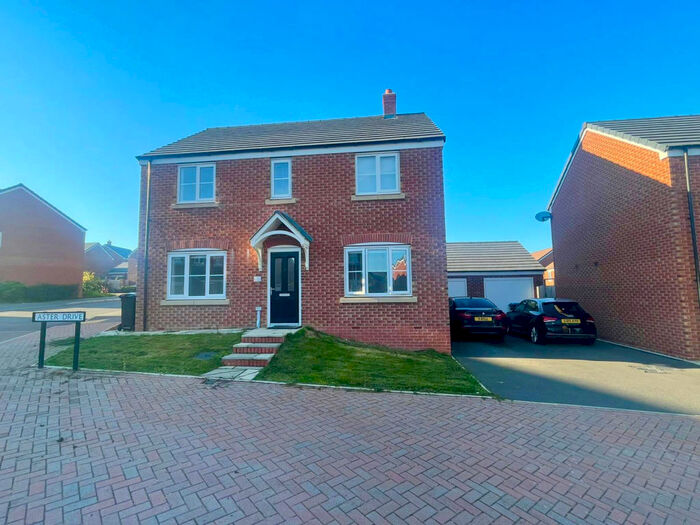 4 Bedroom House To Rent In Aster Drive, Rugby, CV23