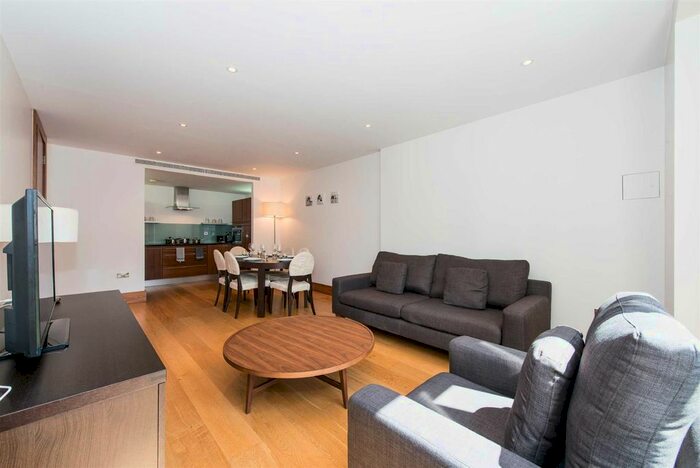 2 Bedroom Flat To Rent In Parkview Residence, - Baker Street, Marylebone, London, NW1