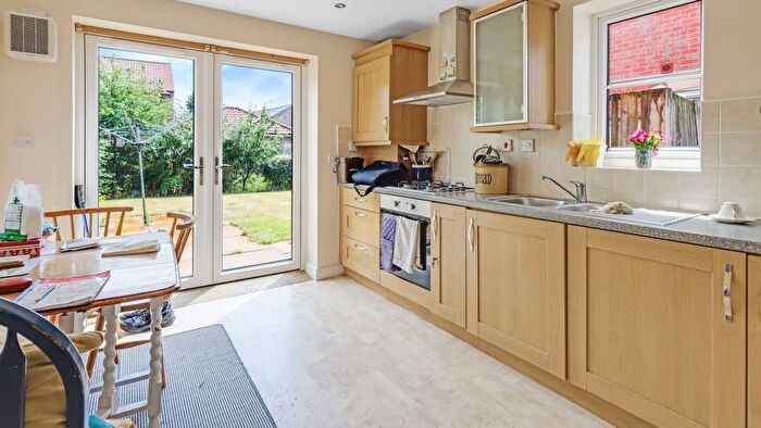 2 Bedroom Semi-Detached House For Sale In Holme On Spalding Moor, York, YO43