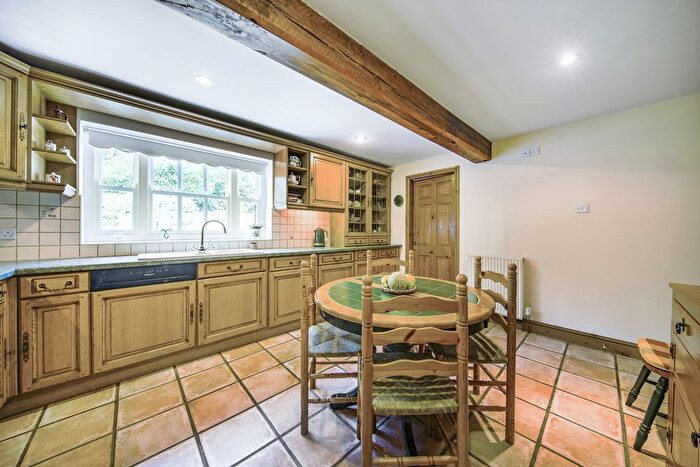 4 Bedroom Detached House For Sale In Lower Street, Desborough, NN14