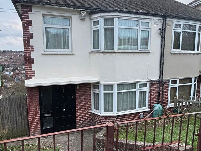 3 Bedroom Semi Detached House To Rent In Longhill Avenue, Chatham, ME5