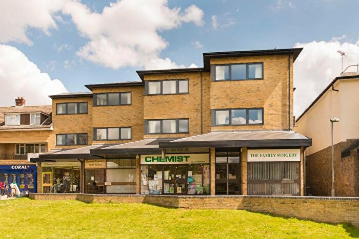 2 Bedroom Apartment To Rent In High Street, Green Street Green, Orpington, BR6