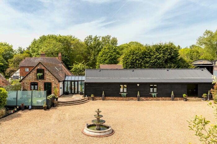 5 Bedroom Barn Conversion For Sale In Norwood Hill Road, Charlwood, RH6