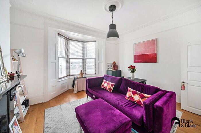 1 Bedroom Apartment For Sale In Widmore Road, Bromley, BR1