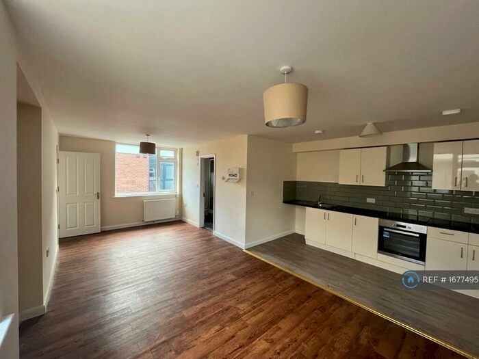 1 Bedroom Flat To Rent In Thorpe Road, Norwich, NR1