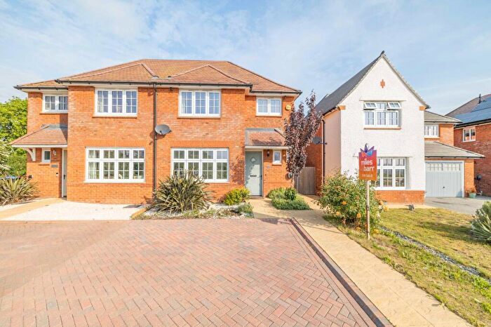 3 Bedroom Semi Detached House For Sale In Hoplands Road, Hersden, Canterbury, Kent, CT3