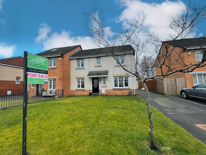 3 Bedroom Semi-Detached House For Sale In Sherwood Road, Coatbridge, ML5