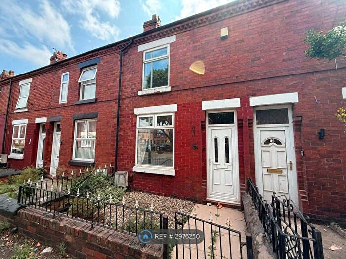 3 Bedroom Semi Detached House To Rent In Longford St, Warrington, WA2
