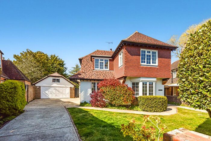 4 Bedroom Detached House For Sale In Selsey Avenue, Bognor Regis, PO21