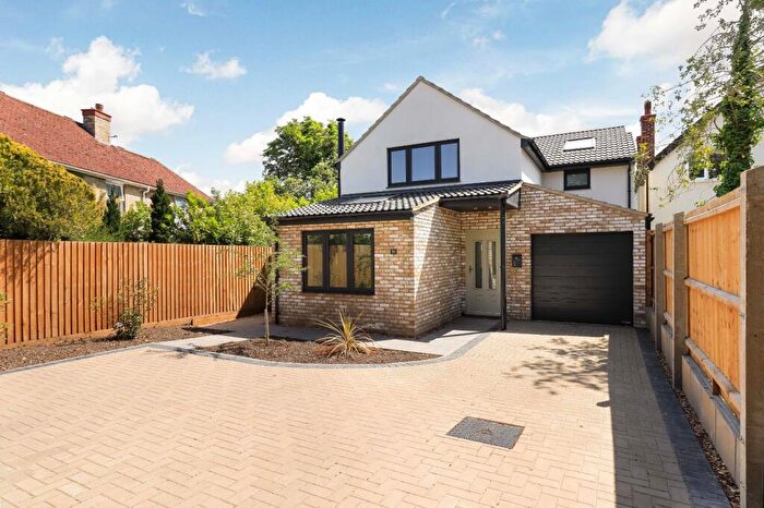 4 Bedroom Detached House For Sale In Cambridge Road, Girton, Cambridge, CB3