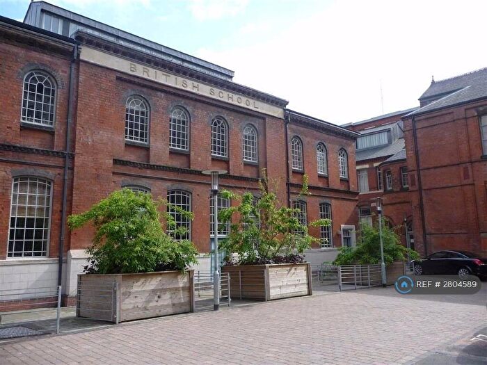 2 Bedroom Flat To Rent In Scholars Gate, Birmingham, B1