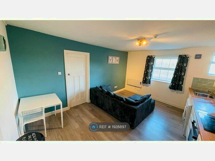 1 Bedroom Flat To Rent In North Brink, Wisbech, PE13