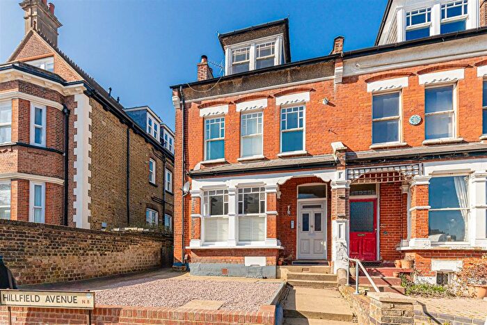 2 Bedroom Flat For Sale In Hillfield Avenue, Crouch End, N8