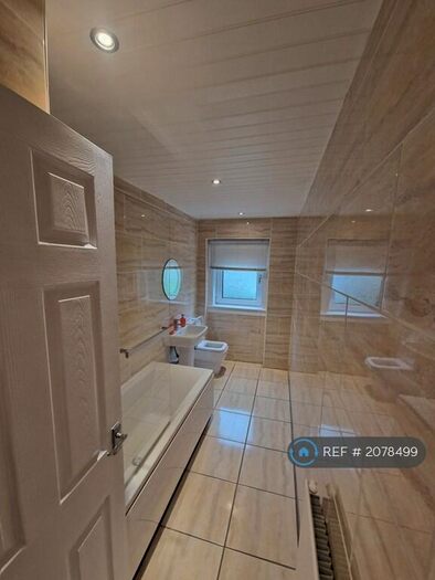 3 Bedroom Flat To Rent In Bagnell Street, Glasgow, G21